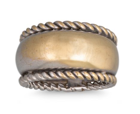 A 9CT TWO COLOUR GOLD RING, size K-L, 7.5 g.