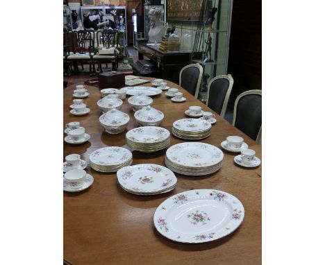 A MINTON MARLOW PATTERN DINNER TEA AND COFFEE SERVICE FOR EIGHT