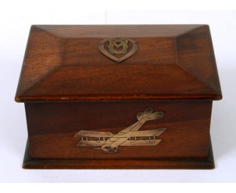 GREAT WAR AVIATION - A TRENCH ART MAHOGANY 'PROPELLER' TRINKET BOX  with a brass inlaid bi-plane and heart shaped monogram 'M
