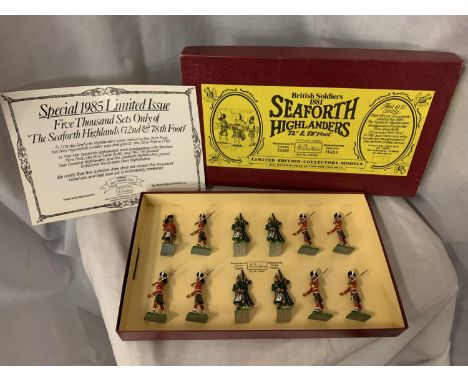 A BOXED BRITIANS SEAFORTH HIGHLANDERS 72ND AND 78TH FOOT TWELVE PIECE MODEL SOLDIER SET - NUMBER 3205 - LIMITED EDITION OF 50