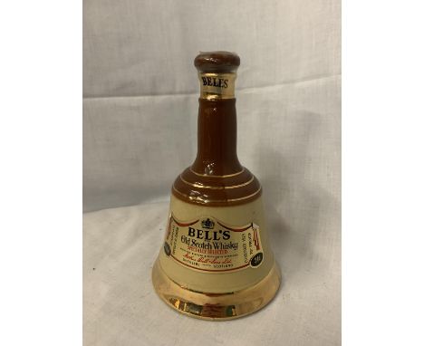 A BELL'S OLD SCOTCH WHISKY IN A WADE BELL DECANTER 70% PROOF 37.8CL 