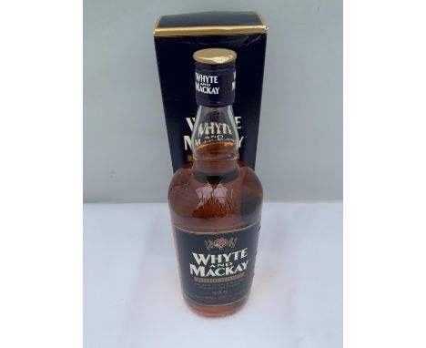 A BOXED 1 LITRE WHYTE AND MACKAY BLENDERS STRENGTH SMOOTH SCOTCH WHISKY DOUBLE MATURED BOTTLED AT 52.5% VOLUME 
