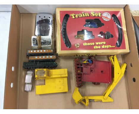 VARIOUS ITEMS - A BRITAINS EXCAVATOR (FOR REPAIR,  A TRAIN SET, MODEL TRAINS , WILLS TRAIN CIGARETTE CARDS, LARGE ZIPPO LIGHT