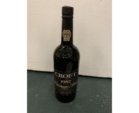 A BOTTLE OF 1982 CROFT VINTAGE PORT 75CL 