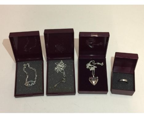FOUR SILVER MARKED 925 ITEMS TO INCLUDE SILVER WEDDING BAND RING,TWO SILVER CHAINS WITH PENDANTS AND A SILVER BRACELET ALL WI