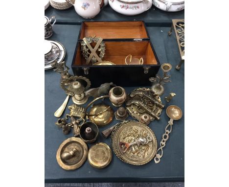 A WOODEN BOX OF BRASSWARE TO INCLUDE BELLS, FIGURES, CANDLESTICK AND SNUFFER, CLOISONNE VASE, ETC 