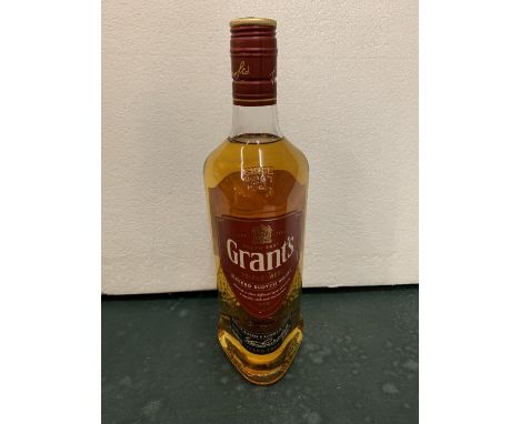 A BOTTLE OF GRANT'S TRIPLE WOOD BLENDED SCOTCH WHISKY 40% VOL 70CL 