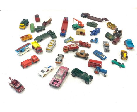 Large selection of vintage dye cast cars includes Matchbox, Corgi etc 