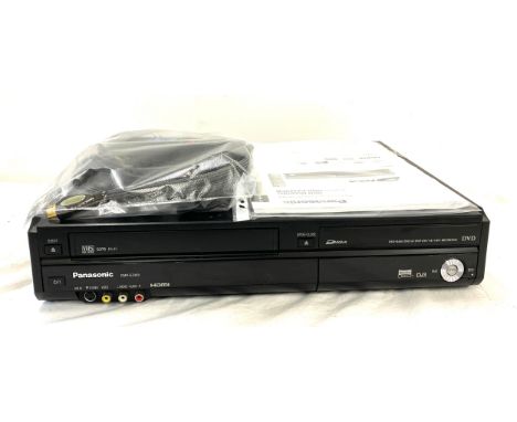 Panasonic DVD video recorder MMR_ez48b with remote etc 