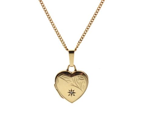9ct gold heart shaped locket with chain, 3.7g approx gross   Condition: 