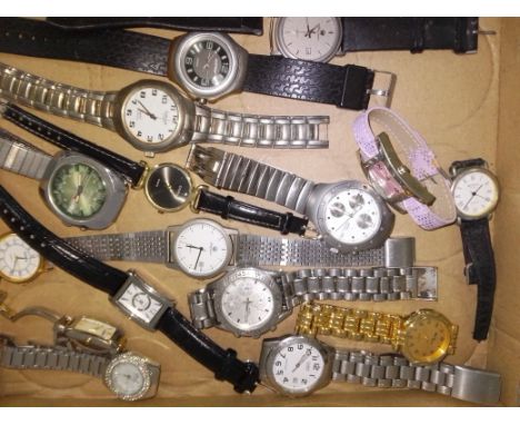 Assorted watches to include Sekonda, Casio, etc 