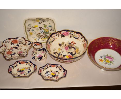 A Masons Ironstone 'Mandalay' pattern footed bowl; together with a matching jug; scalloped dish; a pair of trinket dishes; a 