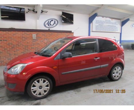 Make &amp; Model: Ford Fiesta Style ClimateDate of Reg: AP07 LGFColour: Redcc: 1242MoT: 22-11-2021Fuel Type: PETROLMileage: 7
