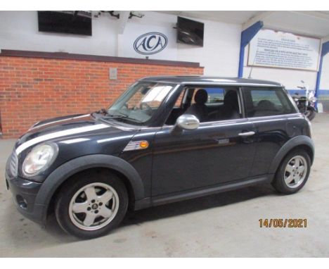 Make &amp; Model: Mini CooperDate of Reg: VK07 UZDColour: Blackcc: 1598MoT: 25-09-2021Fuel Type: PETROLMileage: 85kTransmissi