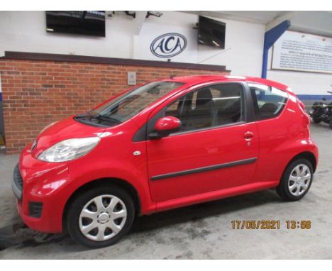 Make &amp; Model: Peugeot 107 UrbanDate of Reg: YD60 OFNColour: Redcc: 998MoT: 03-02-2022Fuel Type: PETROLMileage: 75kTransmi
