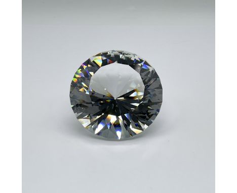 Part of the Decorative Items For The Desk series. A clear crystal in a shape of a cut diamond. Swarovski swan mark. This item