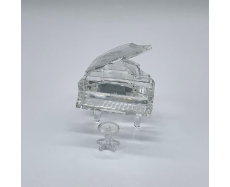Originally part of the Crystal Melodies collection, then later moved to the Cheerful Times collection. a clear crystal piano 