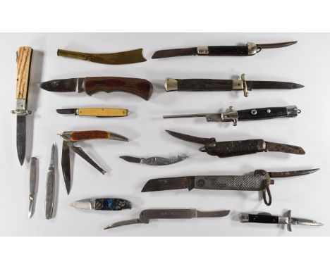 Thirteen various pocket / folding / clasp knives including J Rogers and Son, C H and a WW2 1943 Richards clasp knife PLEASE N