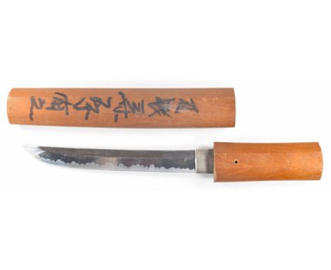 Japanese tanto Samurai dagger with 20cm blade and wooden handle and scabbard decorated with Japanese script, overall length 3
