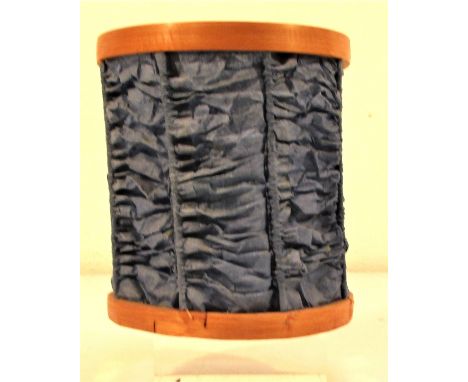 Bamboo and paper night light holder. 13 x 7cm. New 