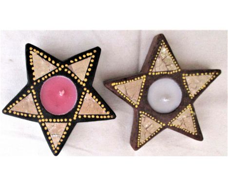 2x Star shaped night light holders made from clay, includes coloured night light. 10 x 10cm. 