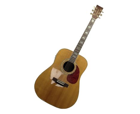 Tanglewood Earth 1000 electro-acoustic guitar, with ivory coloured trim and abalone inlay, serial no. 02050489, L103cm