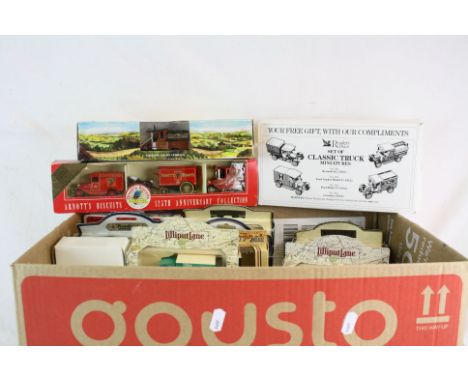 40 x Boxed and carded Lledo Days Gone diecast models to include 6094 1920 Model T Ford Van, 28013 1934 Mack Canvas Back Truck