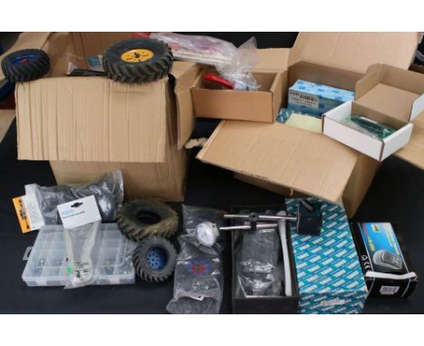 Quantity of various Construction building accessories and parts to include boxed Desktop Voltage Converter, boxed Soba Machin