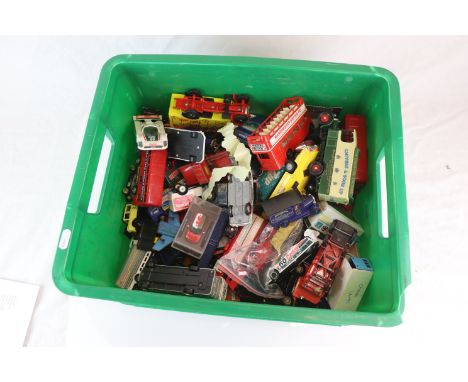 Approx. 90 x loose diecast models to include Corgi Jaguar XJR9, Kenworth Truck, Morris J Type, Dinky, Lledo etc, all in varyi