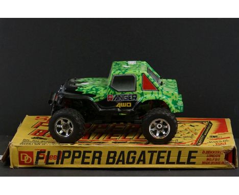 Tamco TAR0003 1:10 scale Ranger 4WD remote control Electric Jeep, appearing in good condition, plus boxed D Dekker Speed Flip