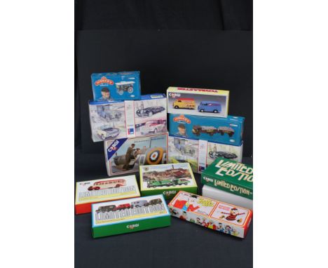 11 x Boxed Corgi diecast models to include D35/1 50th Anniversary Battle of Britain, 97107 Bedford OB Murgatroyd, D51/1 Green