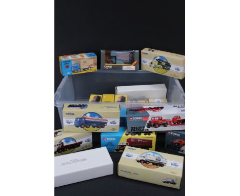 16 x Boxed Corgi haulage diecast models to include 97952 Foden Tanker Hovis, 18401 Bedford O Articulated, 97971 Foden 8 Wheel