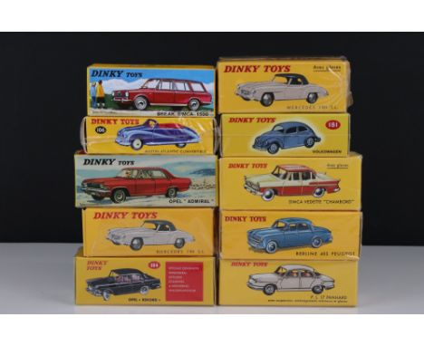 10 x Boxed Dinky Atlas Editions diecast models to include 106 Austin Atlantic Convertible (in red), 181 Volkswagen, 24B Berli