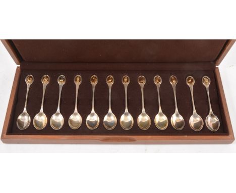 Royal Society for the Protection of Birds silver spoon collection, by John Pinches, London 1975, cased.
