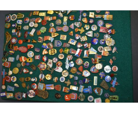 A collection of enamel football badges and pins, mostly mid-20th century Czech and Soviet Union
