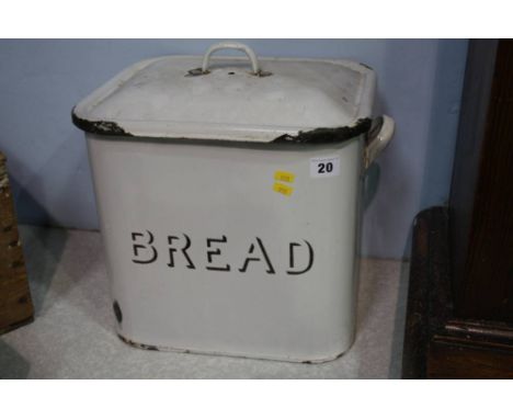 Enamel bread bin