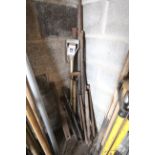 Various pry bars etc. NO VAT