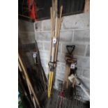 Quantity of pitch forks. NO VAT