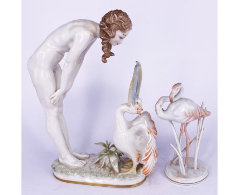 Zwei Porzellanfiguren: Hutschenreuther, "Das Orakel", Frauenakt mit Pelikan, Farbstaffage, Carl Werner (1895-1980), H 22 cm; 