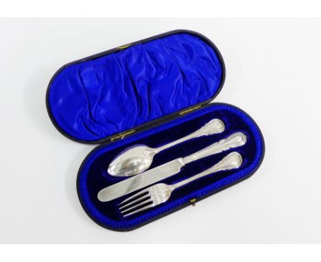 Late Victorian silver knife, fork and spoon set, in a fitted case, London 1899 (3) 