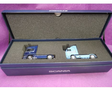 A Tekno 1:50 scale diecast, Scania Streamline two tractor units set, with mirrors attached, boxed 