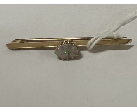 GOLD OPAL BAR BROOCH