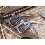 2x Fuel Delivery Nozzles