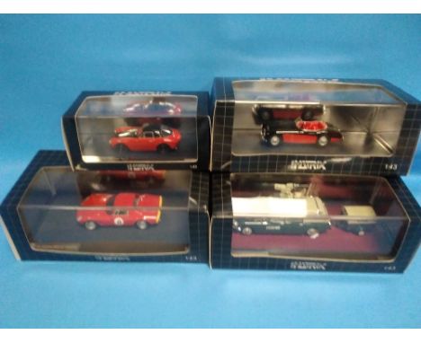 A TRAY CONTAINING THREE BOXED IMATRIX 1:43 SCALE CARS TO INCLUDE ISO DAYTONA 6000 GT, CITROEN DS SAFARI CAMERA CAR, SIATA 208