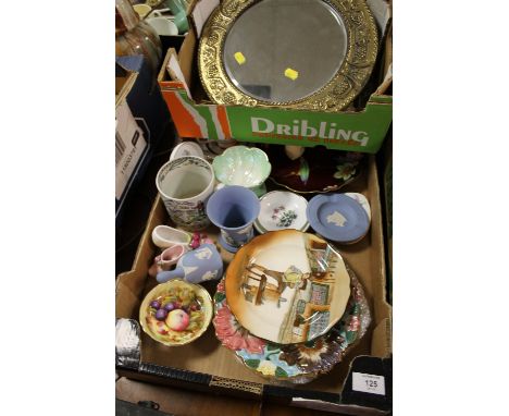 A TRAY OF ASSORTED CERAMICS TO INCLUDE AYNSLEY, CARLTONWARE, WEDGWOOD ETC. TOGETHER WITH A PART DRESSING TABLE SET AND A BRAS