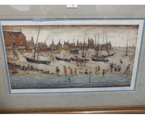 LAURENCE STEPHEN LOWRY (1887-1976) - A COASTAL BEACH SCENE WITH FIGURES, BOATS AND BUILDINGS, COLOURED PRINT, GUILD STAMP, SI