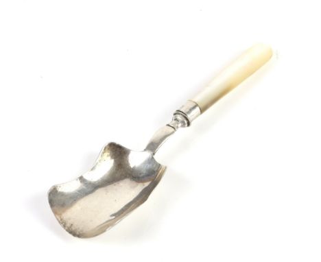 19th Century silver and mother of pearl rat tail caddy spoon, George Unite Birmingham 1858.      