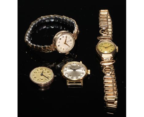 A 9ct gold cased Tudor Royal bracelet watch, textured dial, Arabic numerals, manual wind seventeen jewel movement, 9ct gold c