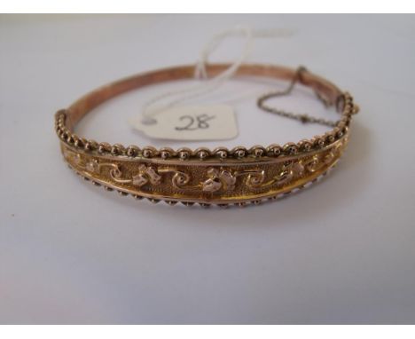 9ct Victorian fancy hinged bangle 7g    