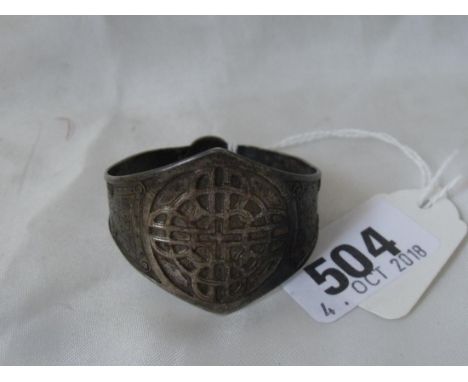 A Vic napkin ring decorated with Celtic strapwork  Sheff 1871 by AF 18g.      